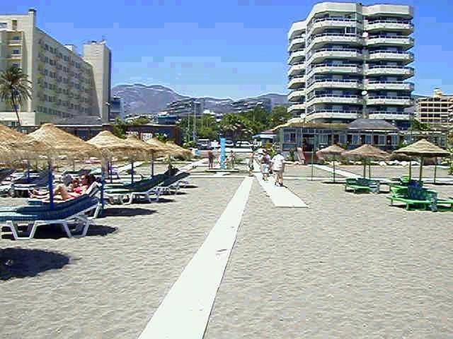42 Eurosol, A 5 Min Carihuela Apartament